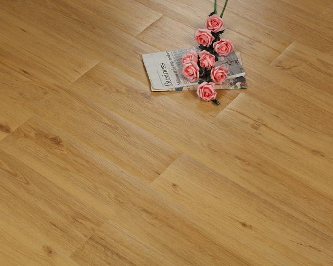 De luxe klikt Droge Achter Vinyl de Plank Milieubescherming van Bevloeringspvc 1
